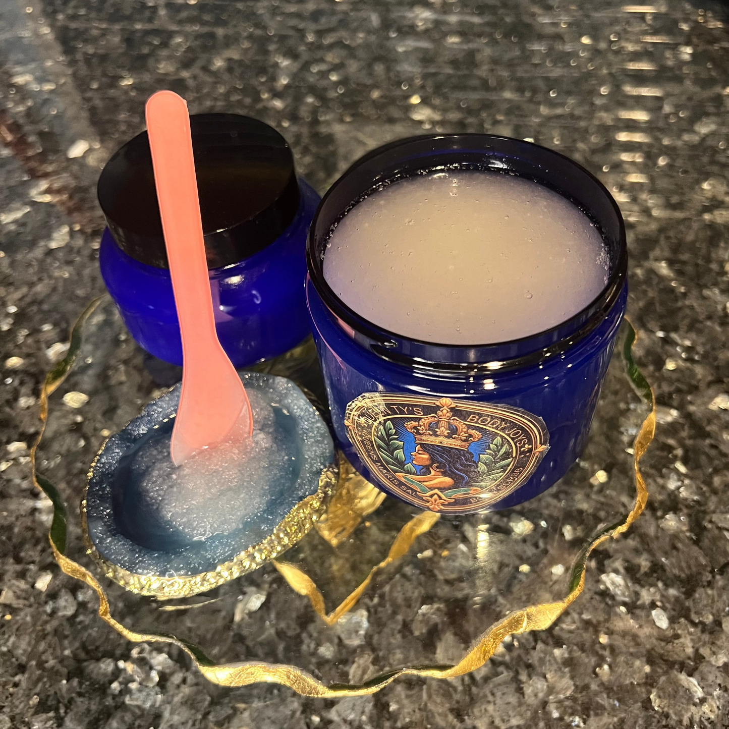 Queens Maris Sal Body Scrub